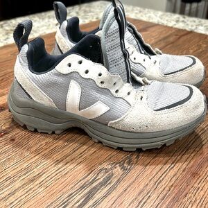 Men’s VEJA Venturi sneakers